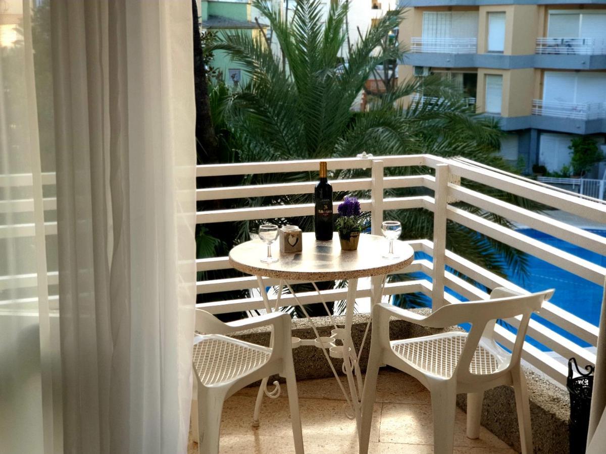 Estrella Home Salou Bilik gambar